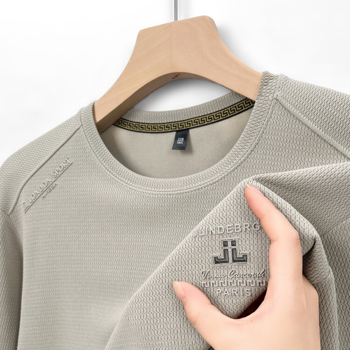 Trendy long sleeve shirt for men in textured fabric Lune London
