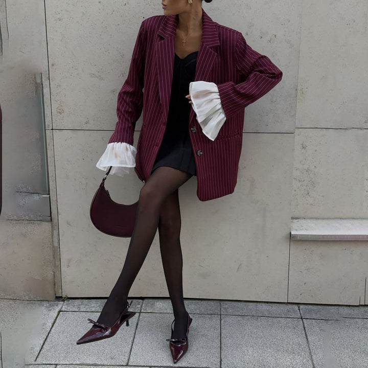 Blazer for women with an elegant striped look with voluminous sleeves Lune London