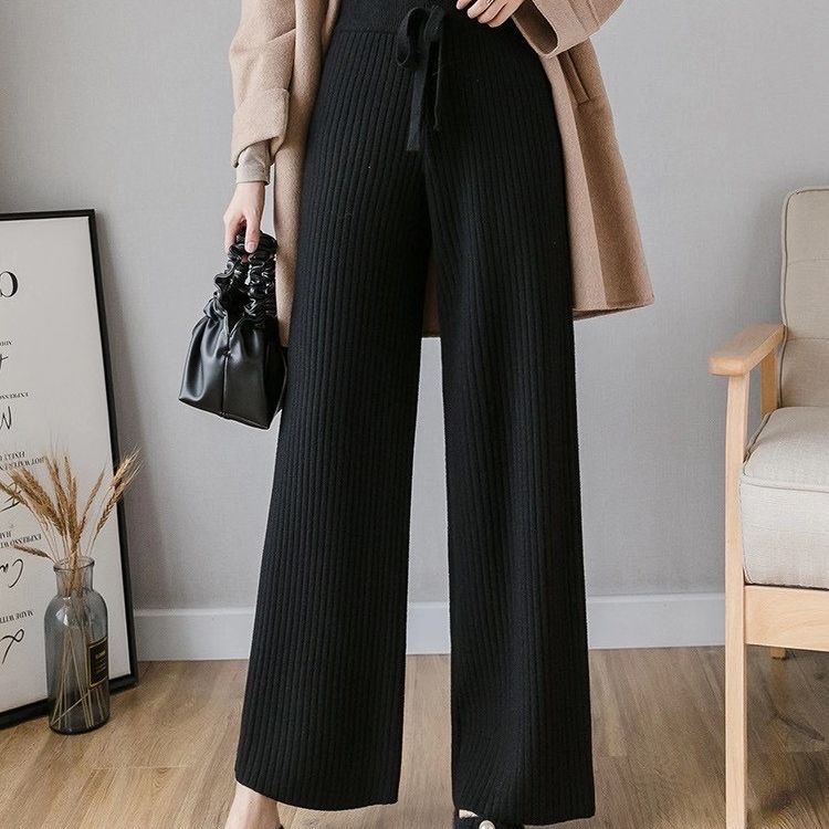 Pantalons en maille côtelée confortables pour femmes avec cordon de serrage à la taille Chic & Stil