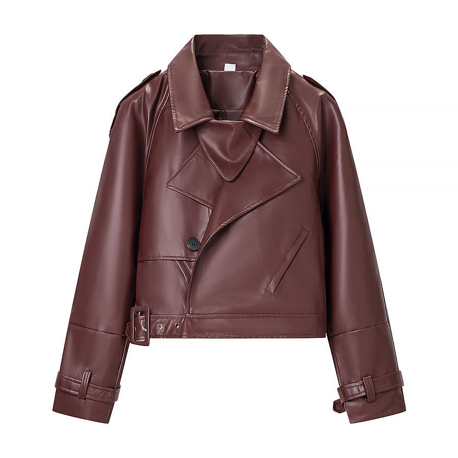 Veste en simili cuir pour femme au style biker moderne avec col asymétrique et ceinture à la taille Chic & Stil