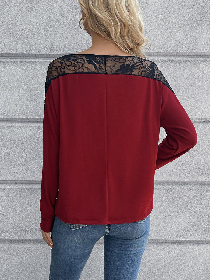 T-shirt for women with lace and trendy cut Lune London