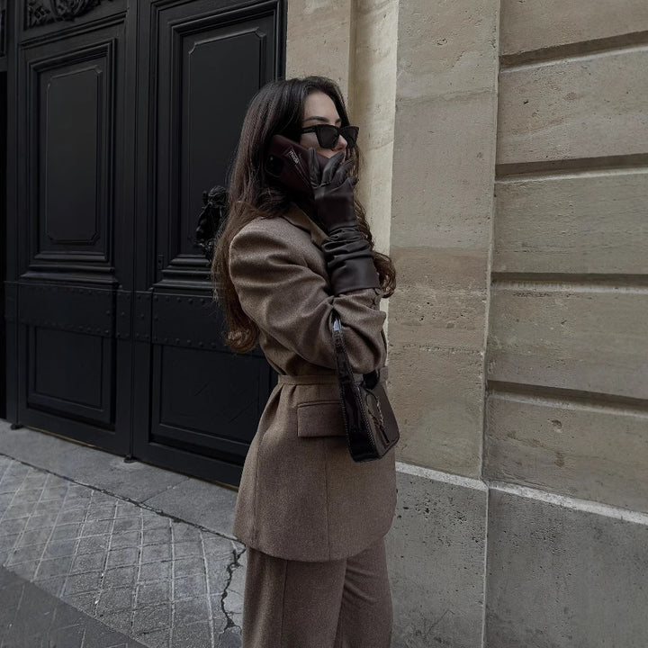 Fitted jacket for women with belt and side pockets Lune London
