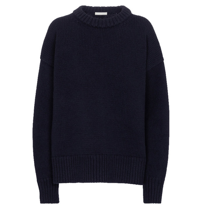 Oversized knitted sweater for women with a comfortable round neck and a relaxed fit Lune London