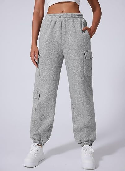 Cargo pants for ladies with elastic waist and practical side pockets Lune London