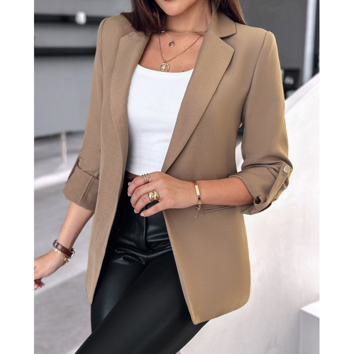 Elegant blazer jacket for women with chic and stylish cut