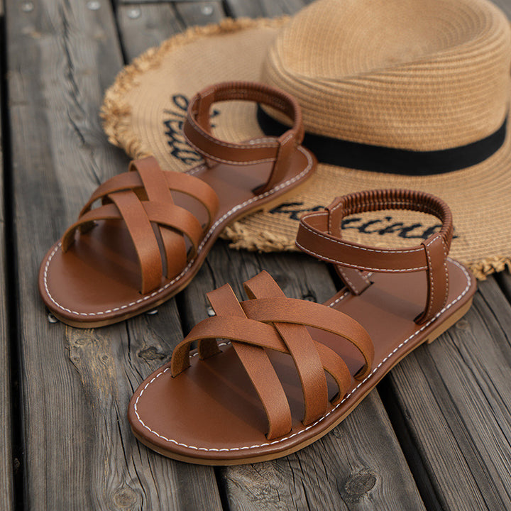 Strappy sandals for women with comfortable sole and elegant details Lune London