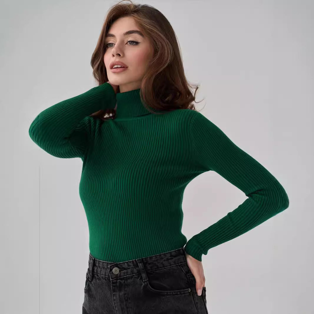 Pull long femme avec col haut et texture en fine côtes Chic & Stil