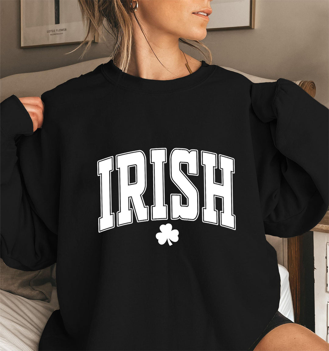 Sweat-shirt femme avec les éléments de design irlandais actuels Chic & Stil