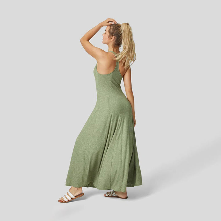 Robe maxi pour femmes avec coupe fluide et élégant col rond Chic & Stil