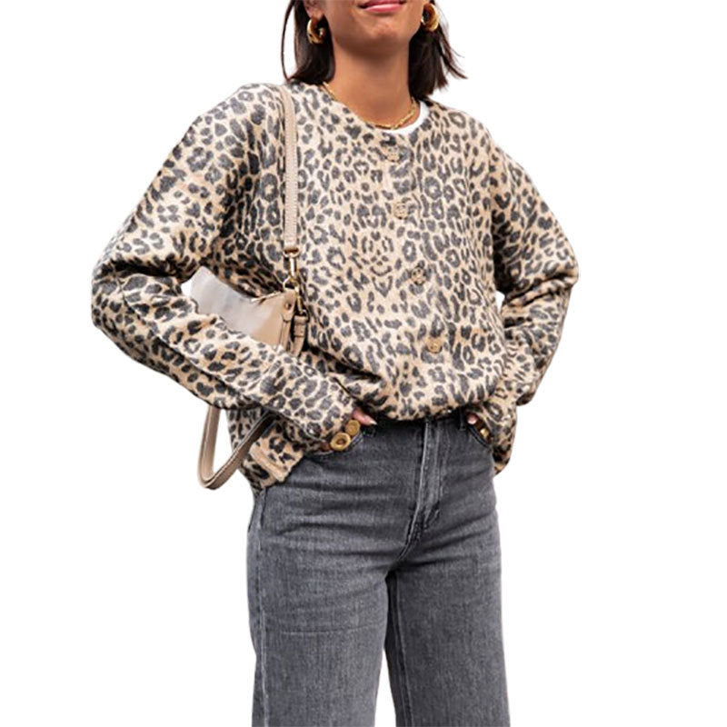 Trendy cardigan for women with animal print Lune London