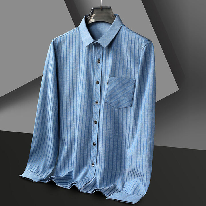 Elegant slim-fit long-sleeve shirt for men with structured design Lune London