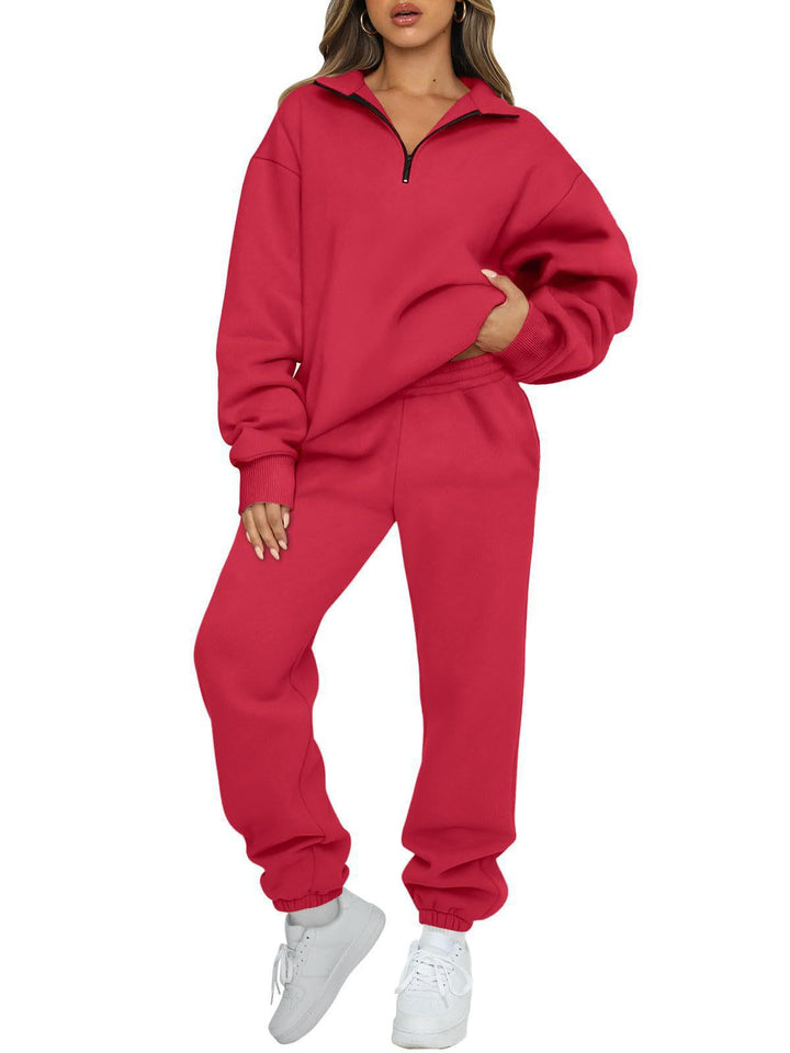 Women's comfortable sweatpants set with modern stand-up collar and kangaroo pocket Lune London