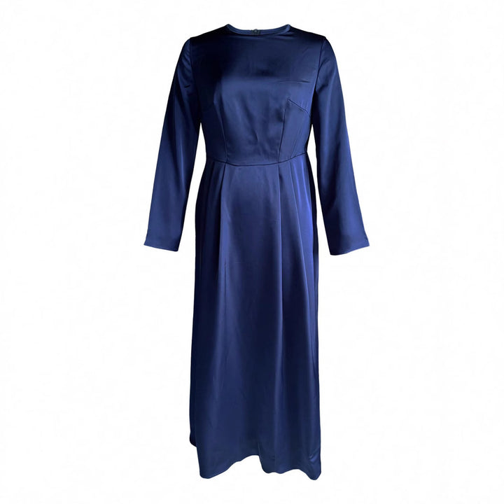 Elegant maxi dress for women with long sleeves and a flowy cut Lune London