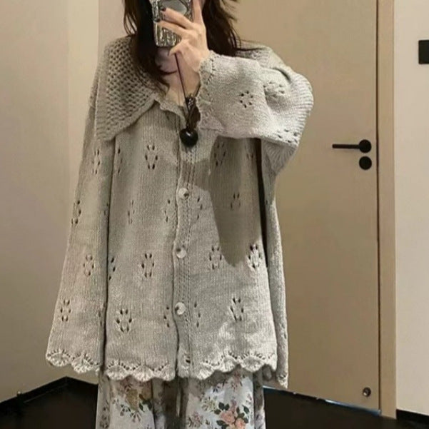 Knit jacket for women with eyelet floral pattern and large collar Lune London