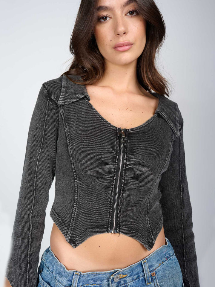 Fitted denim jacket for women with zipper Lune London