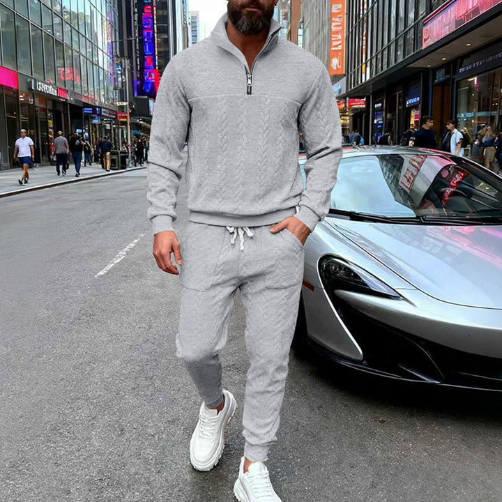Sport leisure set for men in structured terry fabric with side zippered pockets Lune London