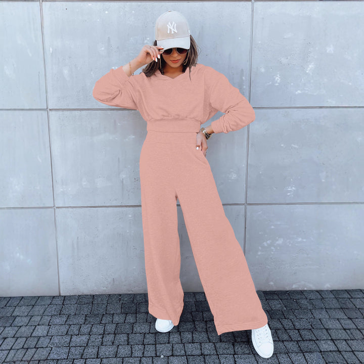 Combinaison décontractée pour femmes avec jambes larges et capuche pratique Chic & Stil