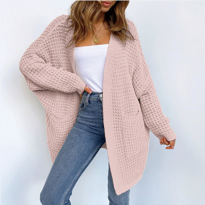 Thick knit jacket for women with a relaxed fit and practical pockets Lune London