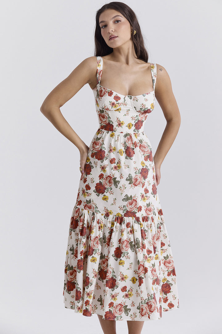 Floral patterned maxi dress for women with fitted bodice and flared skirt Chic & Stil