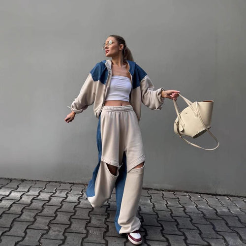 Women's sports set with trendy color block design and relaxed fit Lune London