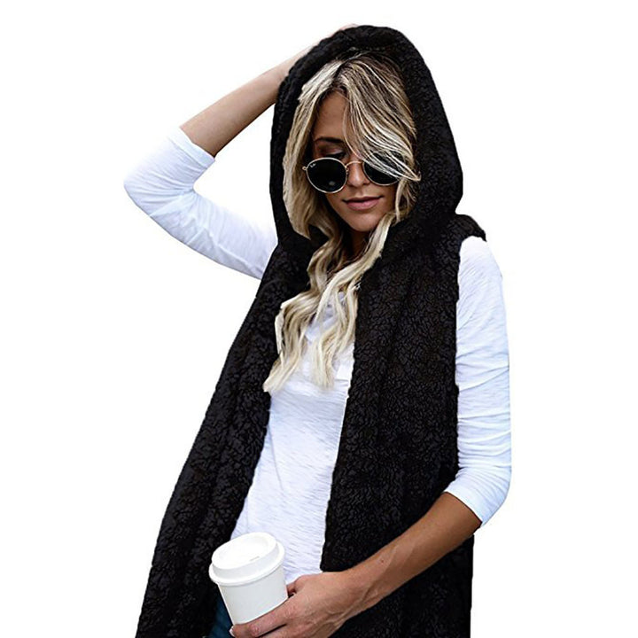 Ladies Soft Fleece Gilet with practical pockets and open cut Lune London