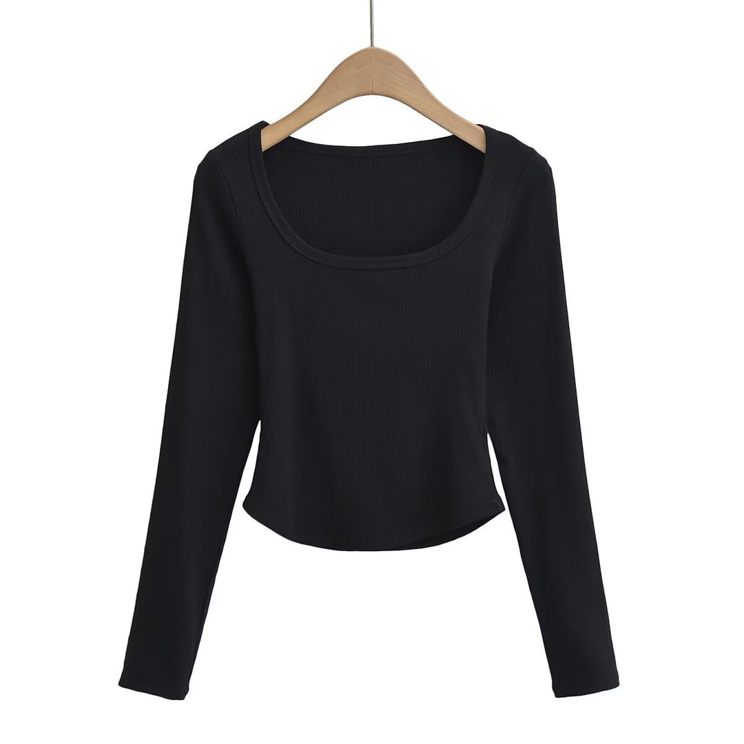 Long sleeve t-shirt for women with an elegant round neck and a fine ribbed structure Lune London
