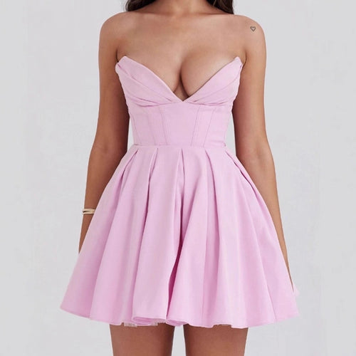 Women's cocktail dress with sweetheart neckline and flowing skirt Lune London