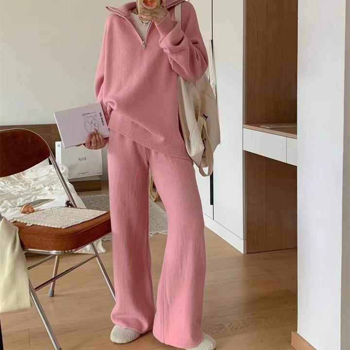 Comfortable knit set for women with half-zip and wide leg Lune London