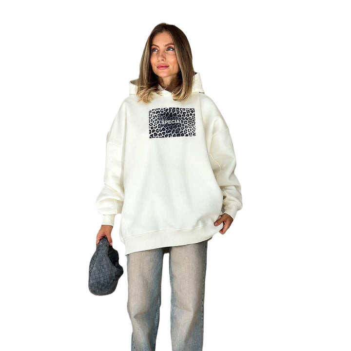 Casual hoodie for women with a creative leopard pattern and a comfortable fit Lune London