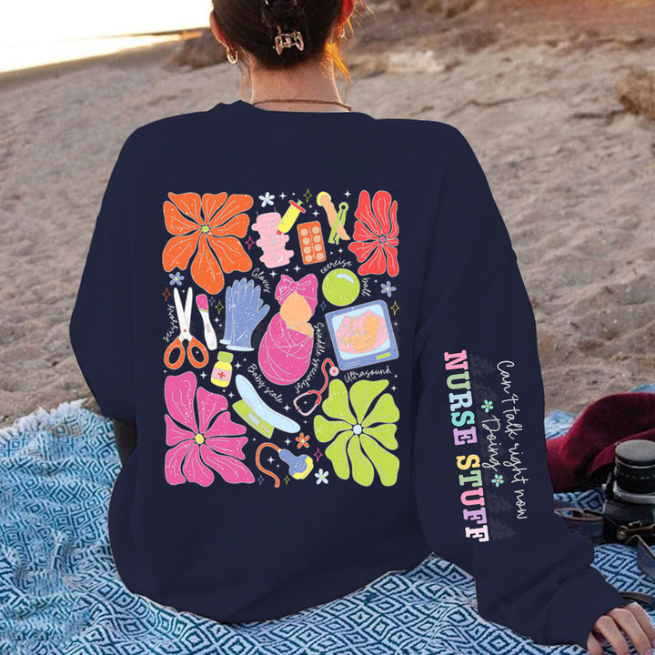 Sweat à capuche pour femmes avec design graphique coloré et motif d'entretien original Chic & Stil
