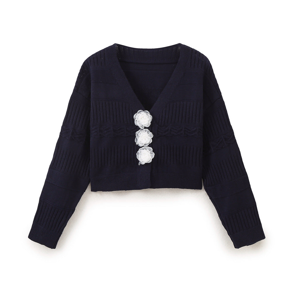 Ladies fashion sweater with romantic floral buttons and casual cut Lune London