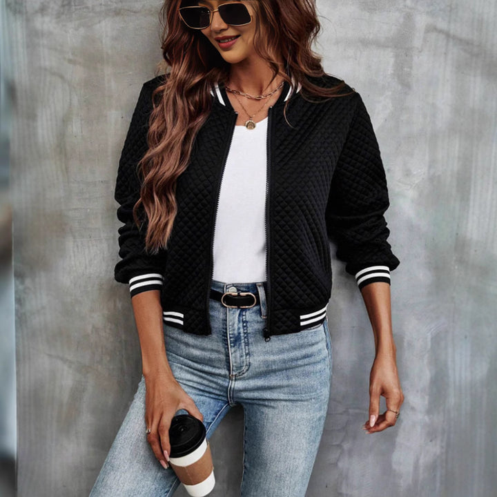 Quilted leisure jacket for women with contrasting cuffs Lune London