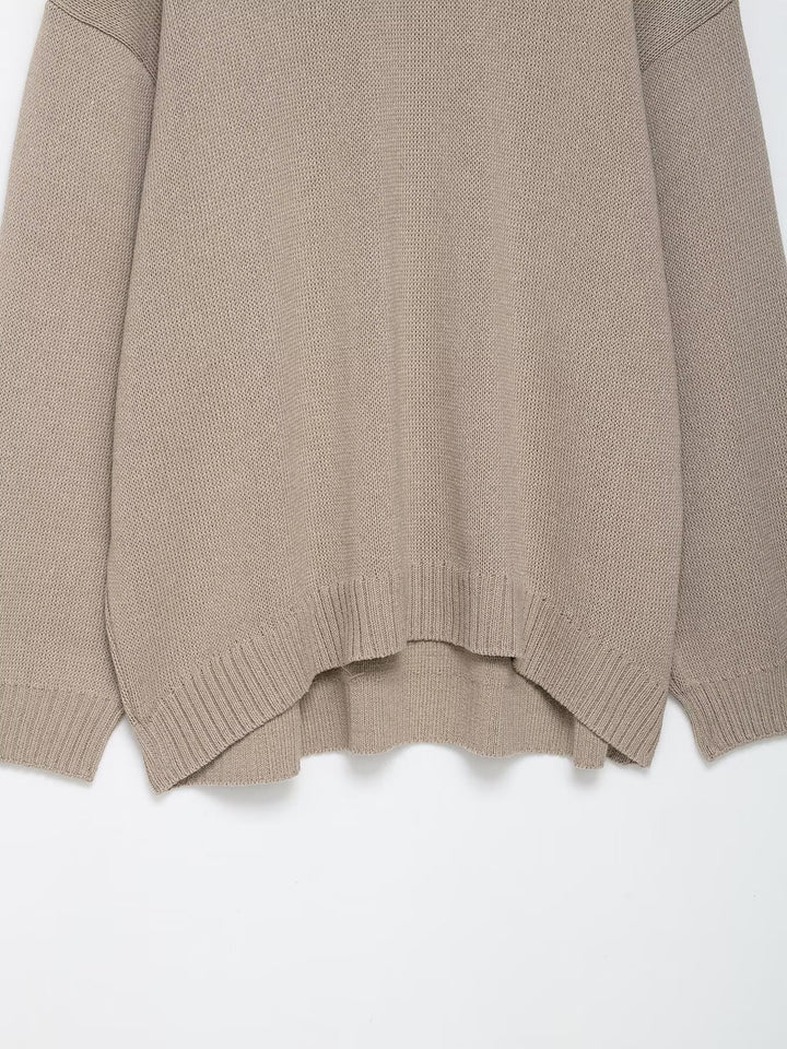 Casual knitted sweater for women with dropped shoulders and wide hem Lune London