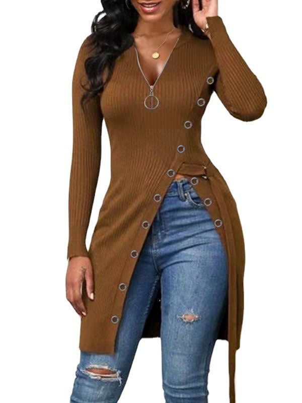 Fitted blouse for women with button details and a deep V-neck Lune London