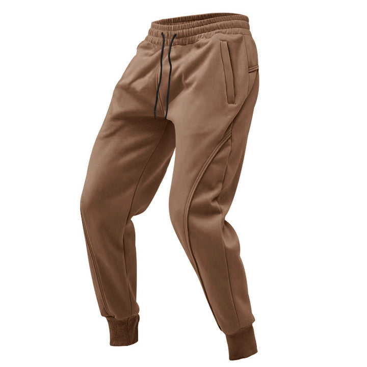 Comfortable sports pants for men with adjustable waistband and side pockets Lune London