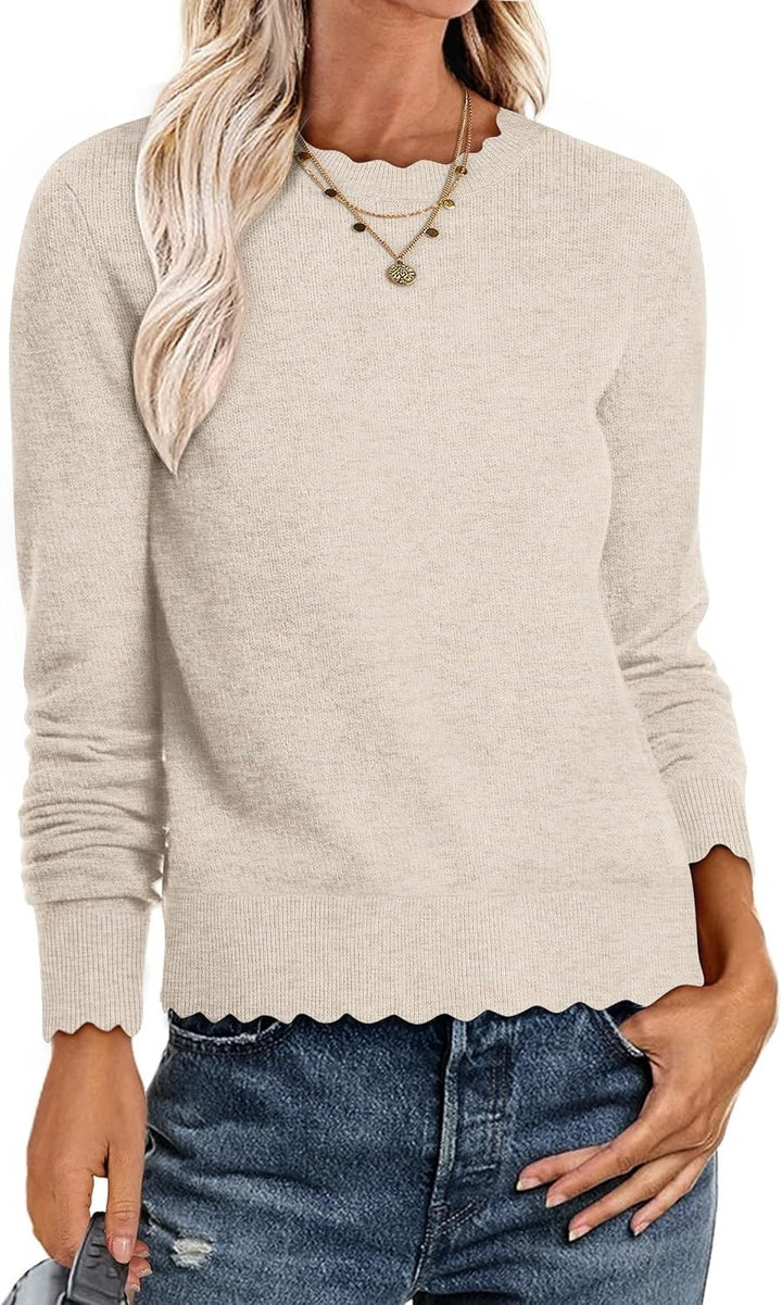 Chic and Stylish Women's Sweatshirt with Wavy Hem
