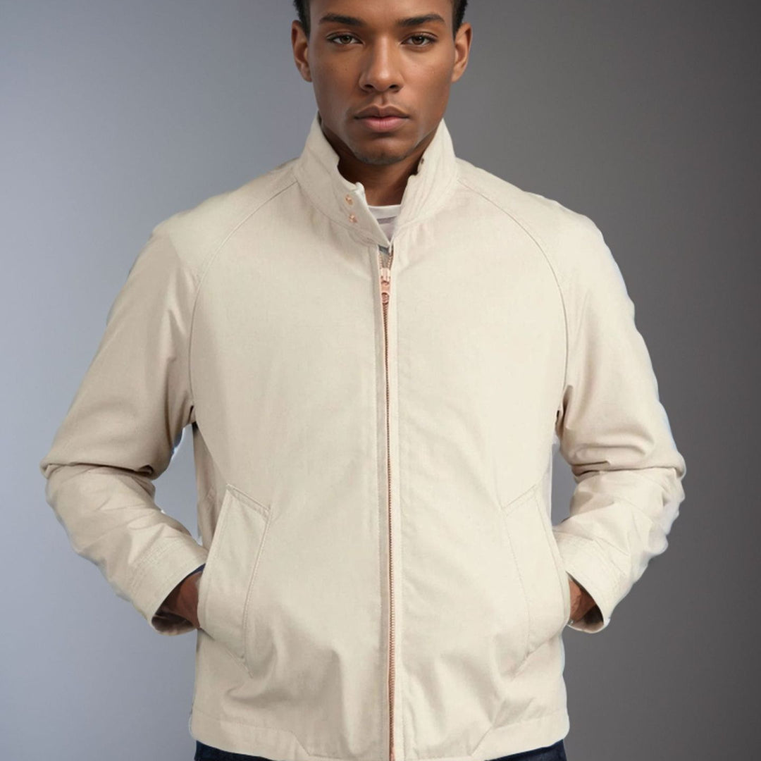 Elegant quilted jacket for men with high collar and practical pockets Lune London