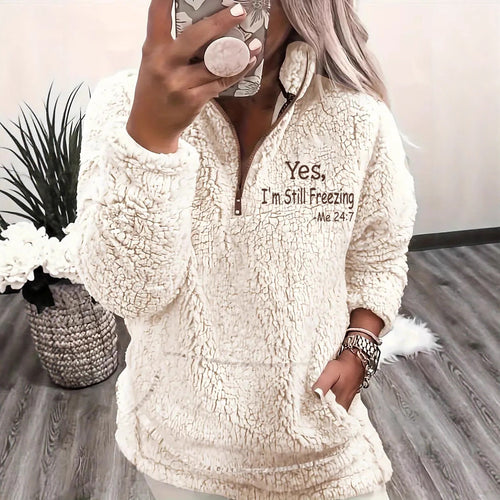 Women's cozy fleece sweater with short zipper and original writing Lune London