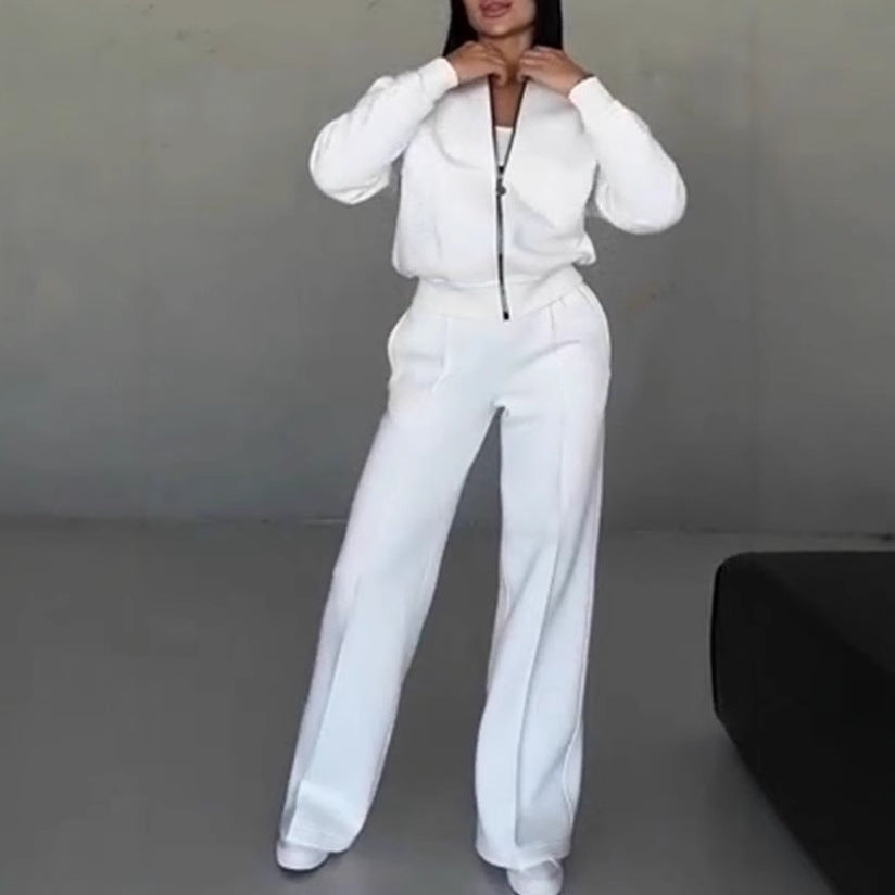 Casual set for women in soft fleece with jacket and pants Lune London