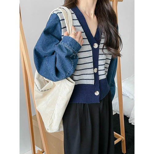 Fashionable knit jacket for women with a modern striped design and raglan sleeves Lune London