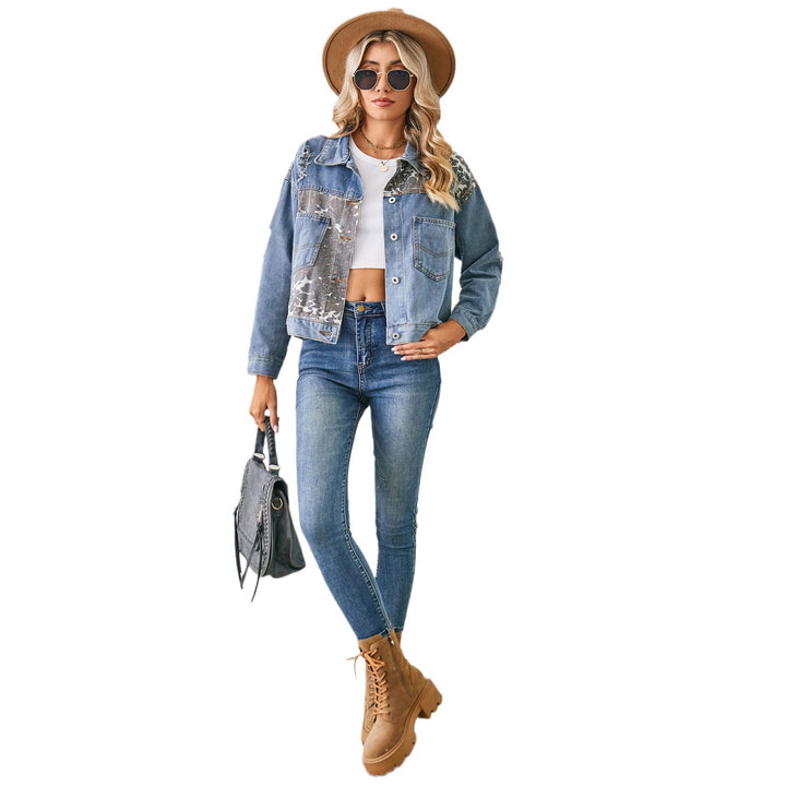 Denim jacket for women with a modern mix of classic and trendy accents Lune London
