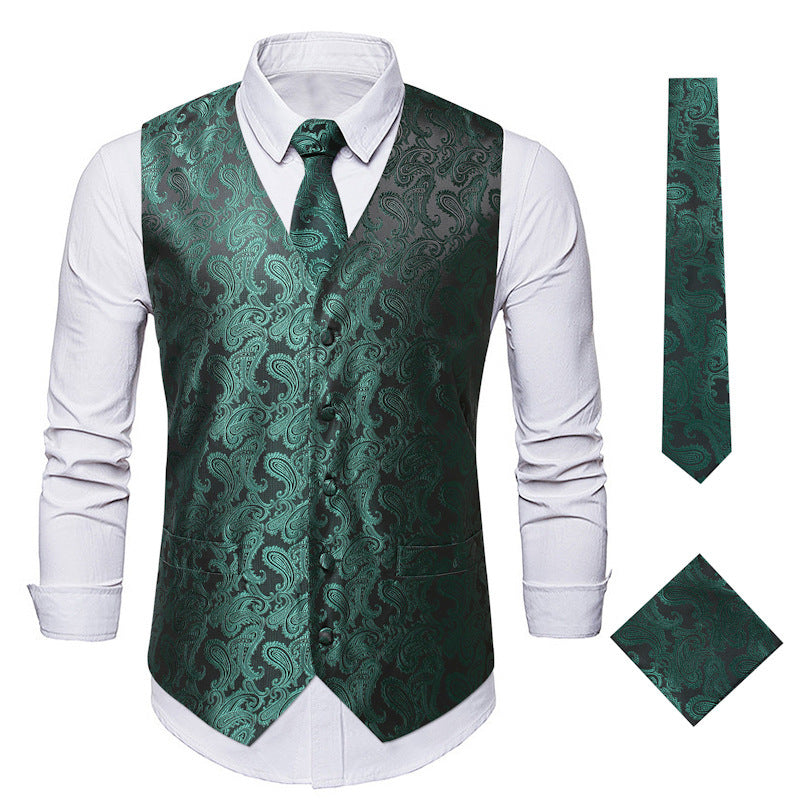 Elegant waistcoat for men with a stylish paisley pattern and matching accessories Lune London