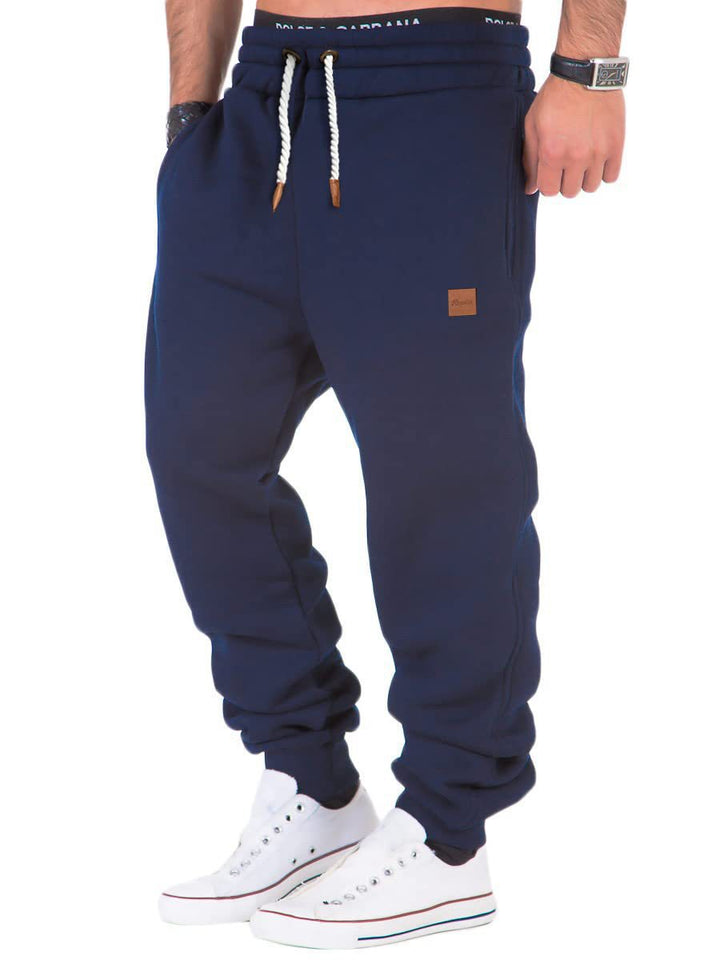 Comfortable jogger pants for men with drawstring Lune London