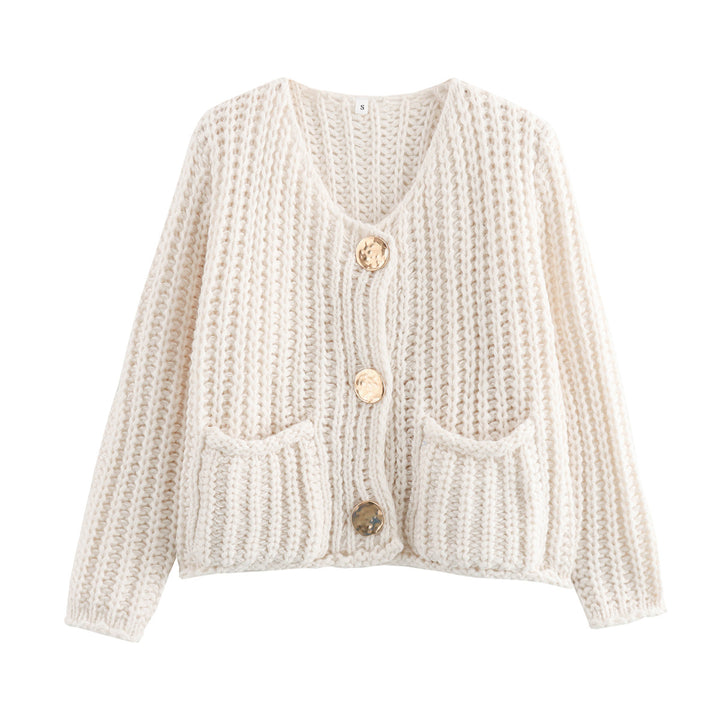 Ladies Sweatshirt in Knit with Large Buttons and Patch Pockets Lune London