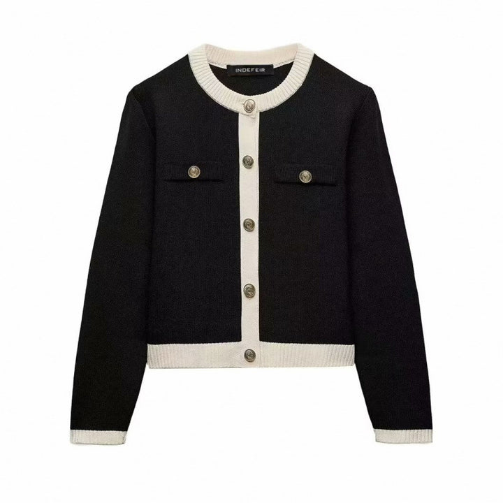 Knit jacket for women with decorative buttons and practical pockets Chic and Style