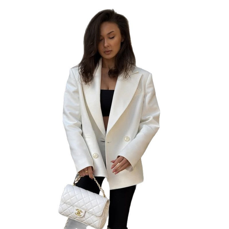 Elegant oversized blazer jacket for women Lune London