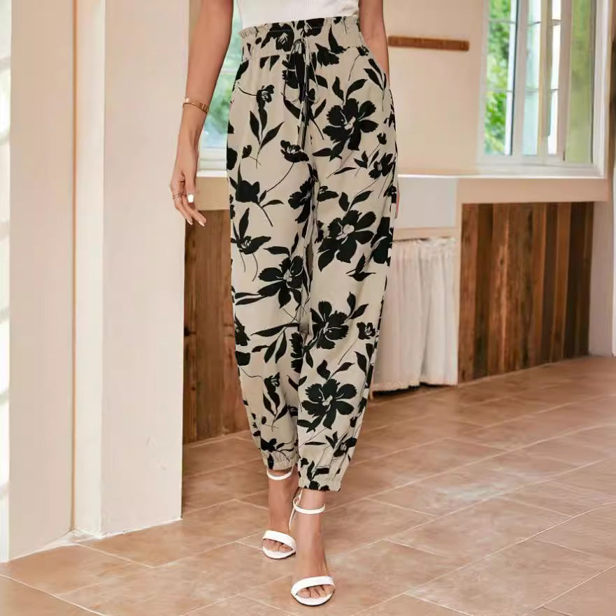Pantalons floraux tendance pour femmes Chic & Stil