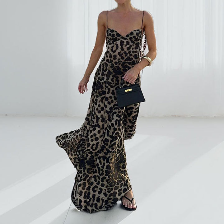 Robe maxi femme avec décolleté plongeant et élégant imprimé léopard Chic & Stil