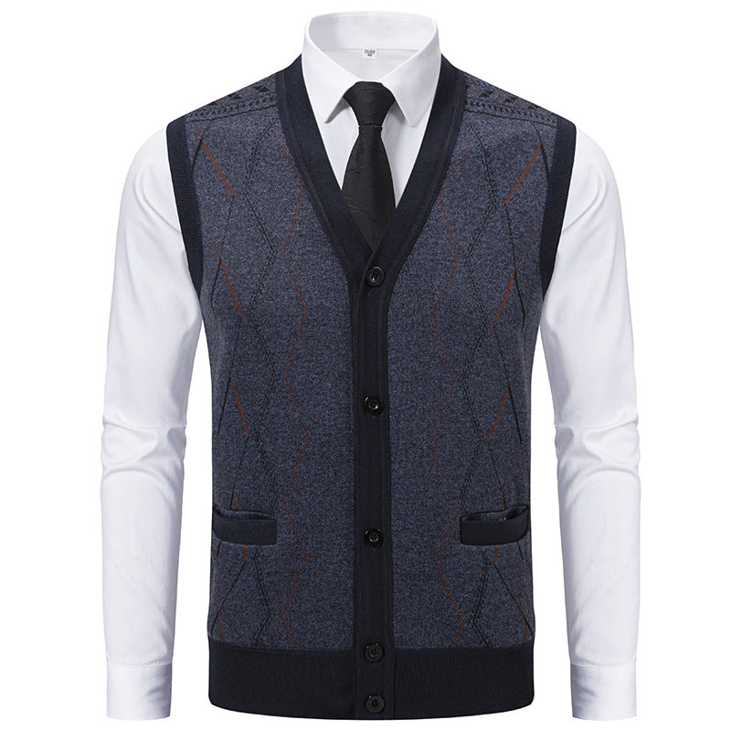 Men's Fashionable Knitted Vest with Sophisticated Patterns and Practical Pockets Lune London