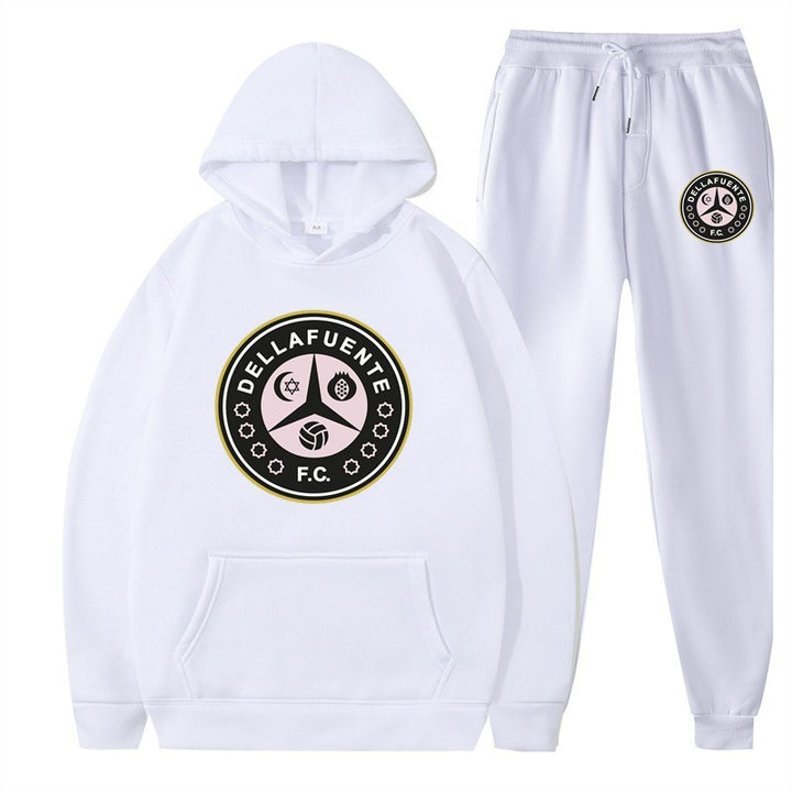 Women's tracksuit with sporty logo and comfortable fit Chic & Stil